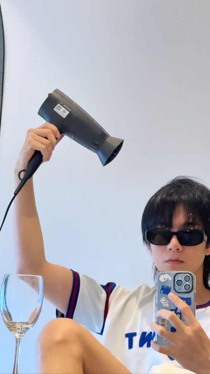 🖤🖤🖤🖤 tweet media