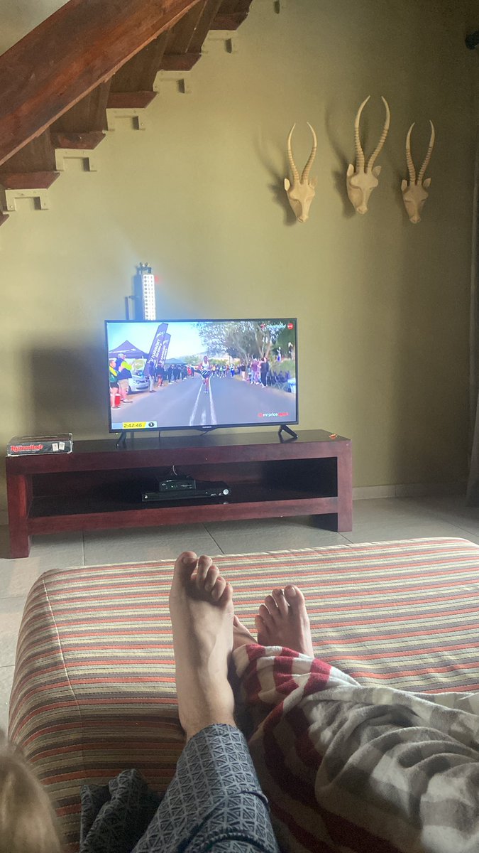 Emmanuel Castis tweet media