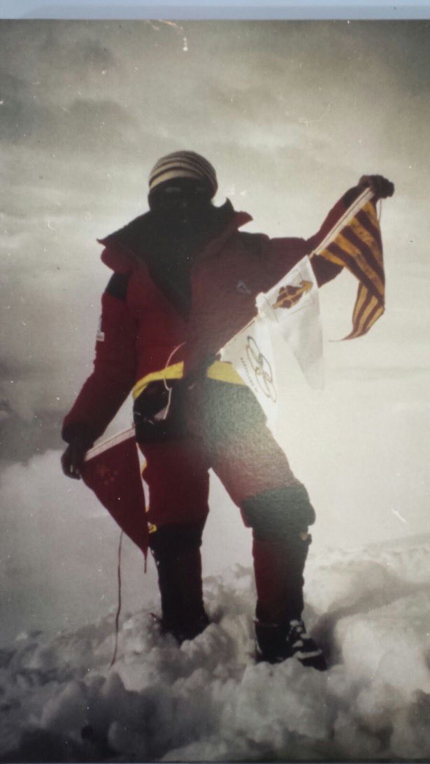 ConradBlanch's tweet photo. Avui 28 d’ agost fa 37 anys de la primera ascensió catalana a l’ Everest. Felicitats a tots els que ho van fer possible i un record molt emotiu per en Toni, Nil. Narayan i Sombu que ja no són amb nosaltres. Sempre amunt. https://t.co/X88fh7m4iX