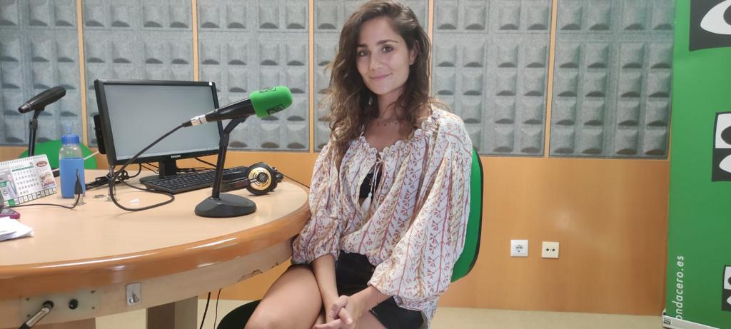 unaltoencamino's tweet photo. "En la vida, en el amor, en la amistad, en el trabajo: no tiene que ser complicado. Creo que la mayoría de las cosas buenas llegan solas y sin querer. Y que cuando algo fluye, fluye, y cuando no, toca cambiar".
El último prólogo del verano, con @gabi_gonzlez https://t.co/p5x06q5EG7