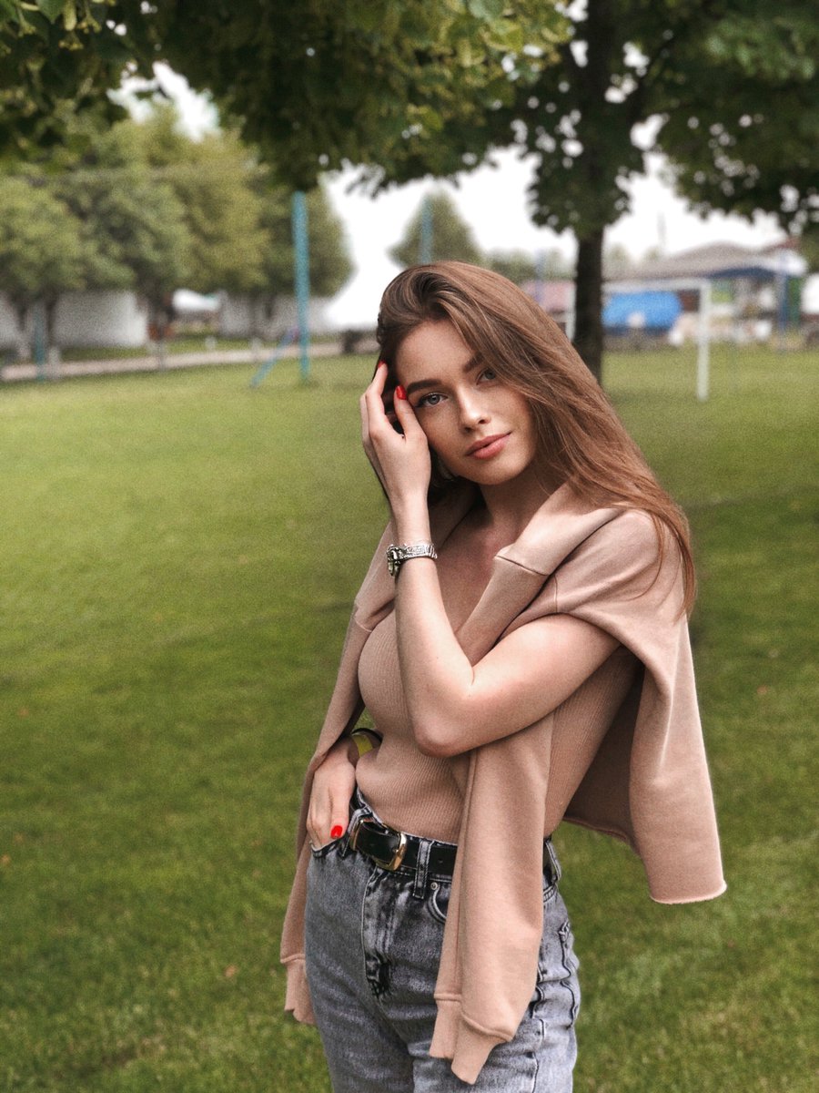 Dana🐣 tweet media