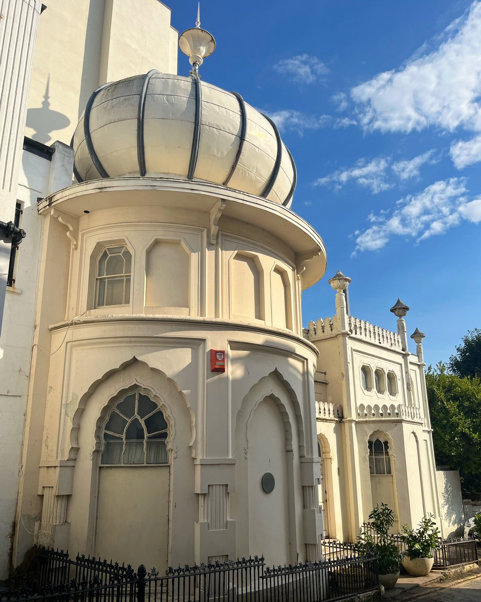 Dream regency seaside bolt-hole?
Just off the road to Hove, tucked behind a hair salon and Taco Bell, is this 1827 homage to the Royal Pavilion. Built in Indo-Saracenic style by local architect Amon Henry Wilds, it’s Grade II* but currently boarded up and looking a little folorn.