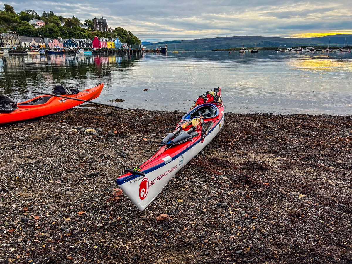 LifeAfloat's tweet photo. Well, this is it folks. Almost the moment of departure.  I’m not sure what to say, except thank you for your warmth and support. I’m looking forward to sharing my journey with you. See you later. 😊 #scotland365 https://t.co/KqbsWrAeuh