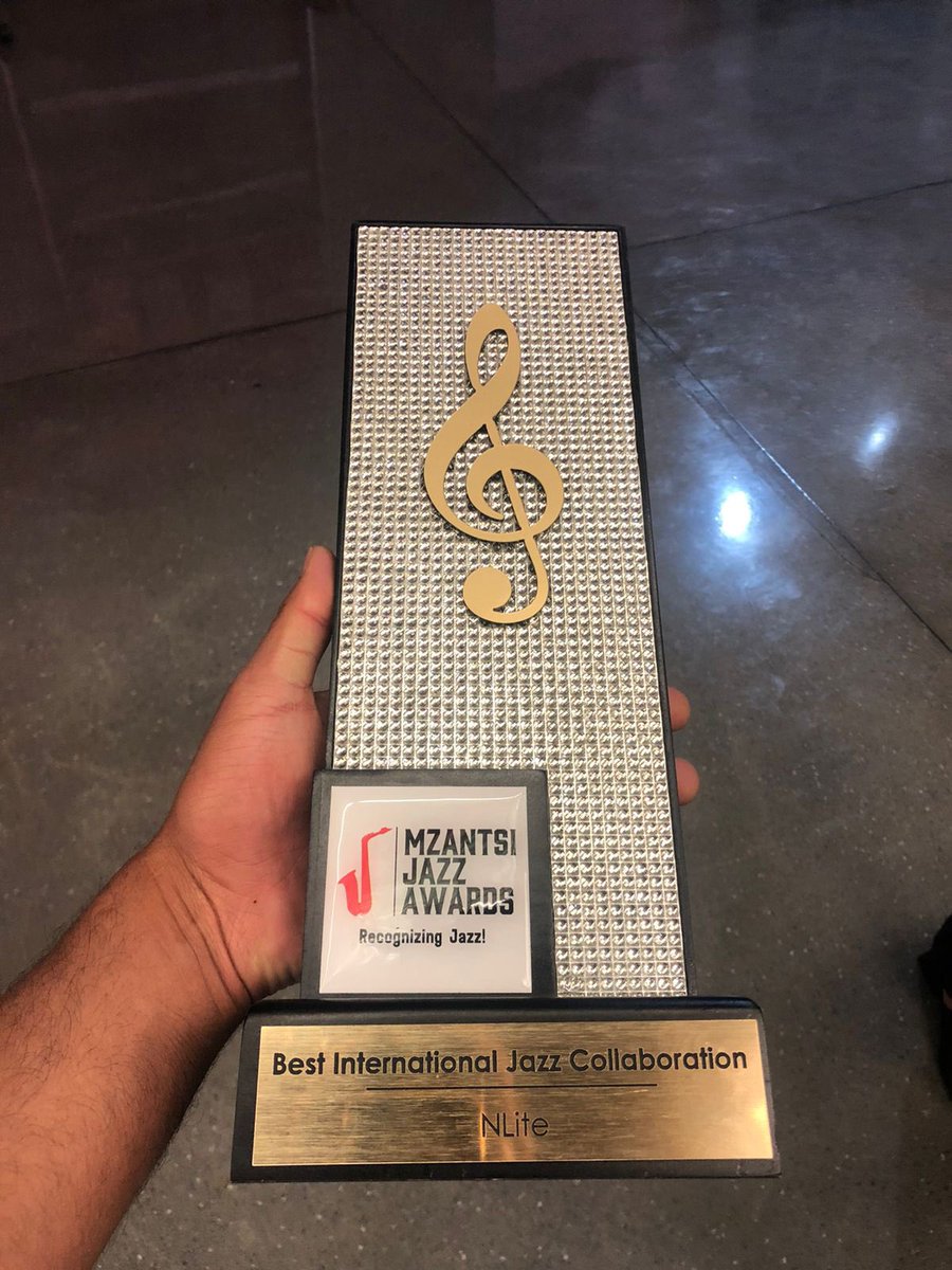 ИLite. tweet media
