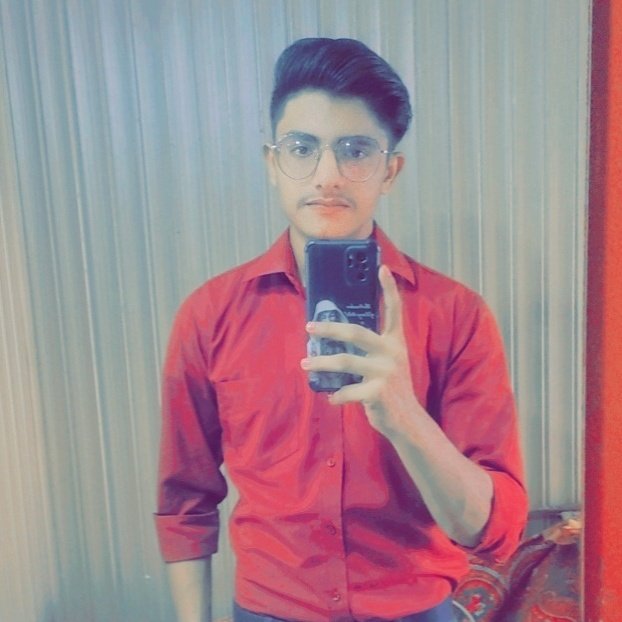 QWERTAaSsDd's tweet photo. #NewProfilePic https://t.co/SeTVdzsVmi