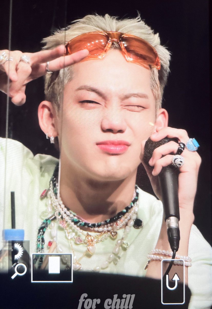 forchill421's tweet photo. 220828 원더월 #최현석 #CHOIHYUNSUK https://t.co/nIuhDYaq10