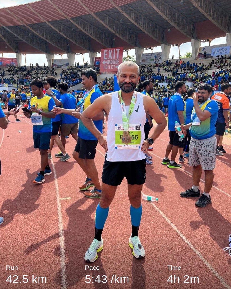 Nithin's tweet photo. 5:02 AM: Hyderabad Marathon 2022.
Hyderabad, you beat the crap out of me but you didnโt beat me! Extreme cramps at 37km. Walked the rest of the way. Lucky to have finished. Onward and upward.
Thank you for the company @shreyaskarnad sir and @akshysridhar3 sir.
#marathon #NoDNF https://t.co/Tk7iI9utJk