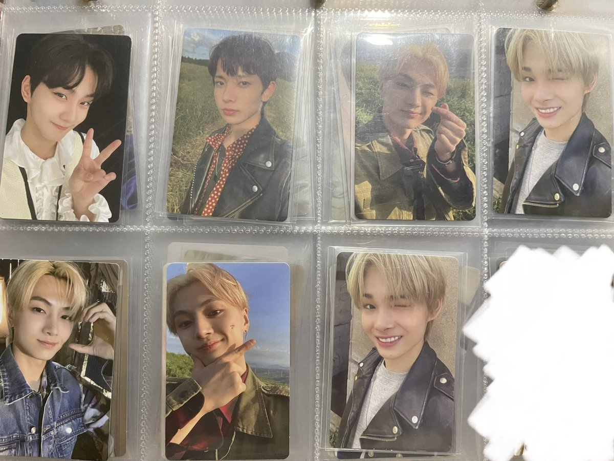 forheebaby's tweet photo. 📨 wts lfb #hopessells (reselling!)
𓂃 ִֶָ enhypen b:do pcs

࣪𓂅 prices; album pcs ₱325 &amp; wv pob ₱1000
࣪𓂅 payo
࣪𓂅 dop and dp tbd 
࣪𓂅 dm @jngwnyo_ to claim! pls check her pinned twt before mining! https://t.co/HpEPB3gmVD