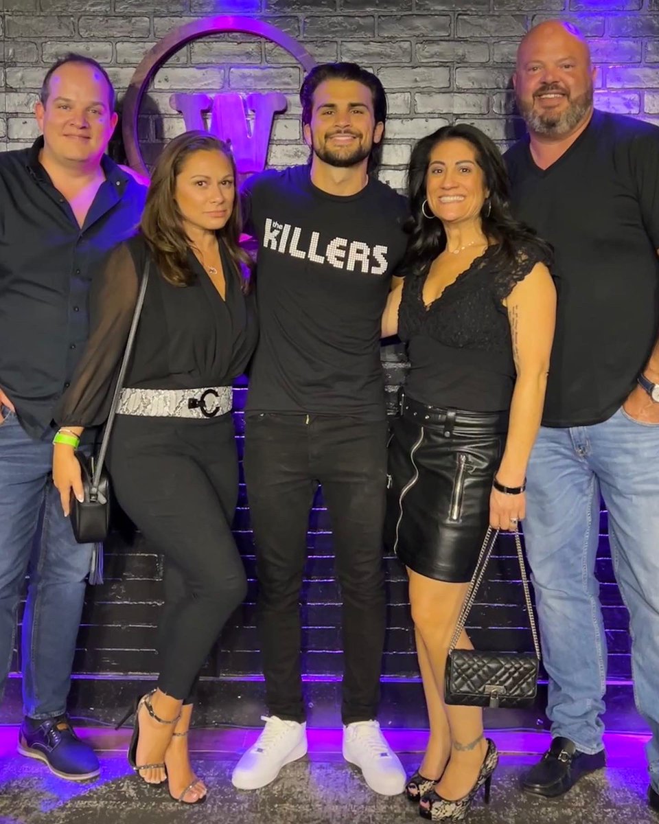 Princess Trockel tweet media