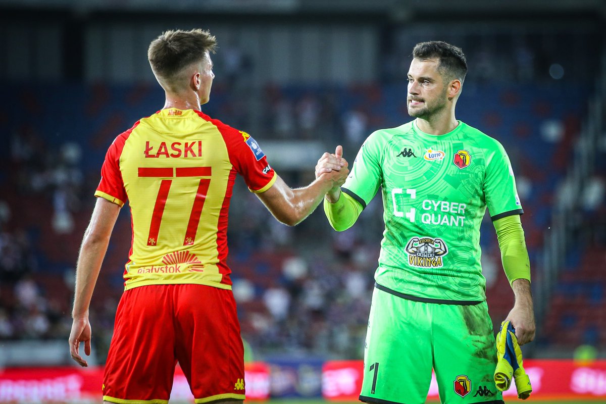 After the game is before the game.  im new here but l’m looking forward to the experts to learn something 😂 #football #Ekstraklasa #twitter