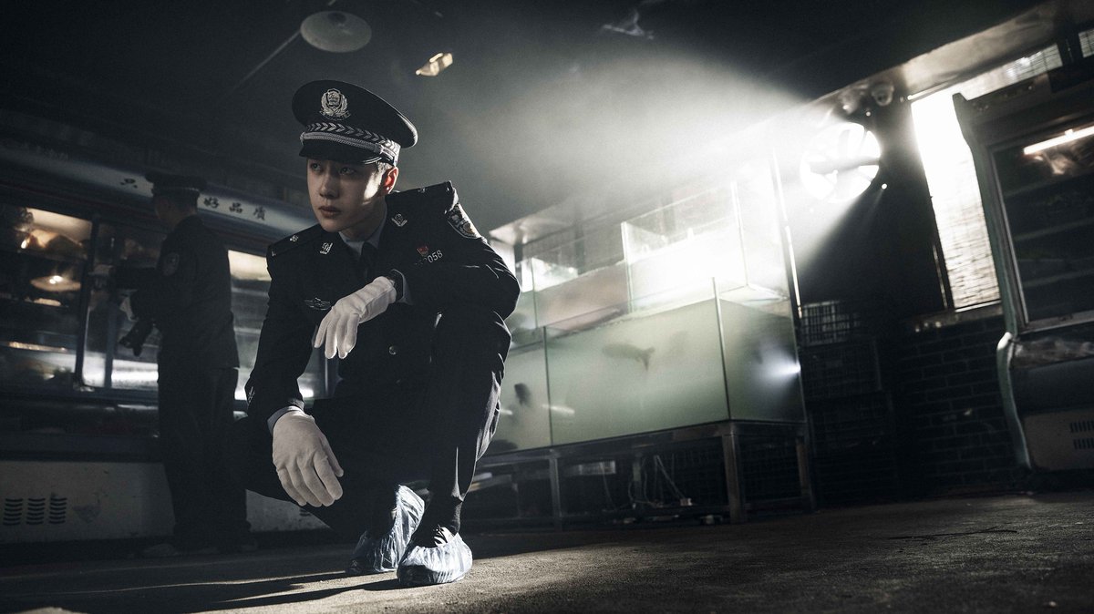 globaltimesnews's tweet image. The newly released TV series Being a Hero starring Chinese actors #WangYibo and #ChenXiao focuses on China’s anti-drug police, the frontline fighters in the war against drugs along China's borders globaltimes.cn/page/202208/12…
