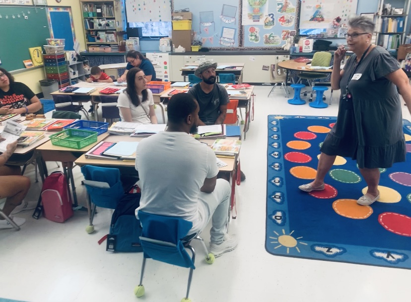 BASDFtHill's tweet photo. Between the Southside Stride and Kindergarten Open House, our Kindergarten students are officially ready for the first day of school! #BASDProud #HillHappenings
❤️💙🐯 https://t.co/vichN16zsi