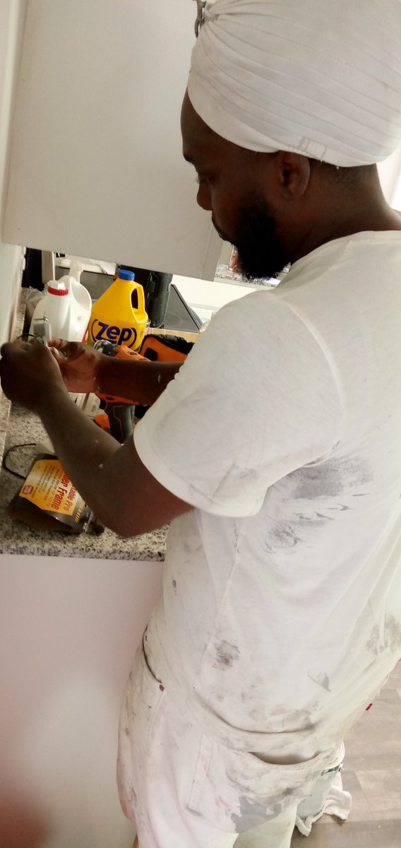 cuzzo_s's tweet photo. Home repair in Georgia https://t.co/nvkgTrTlkf