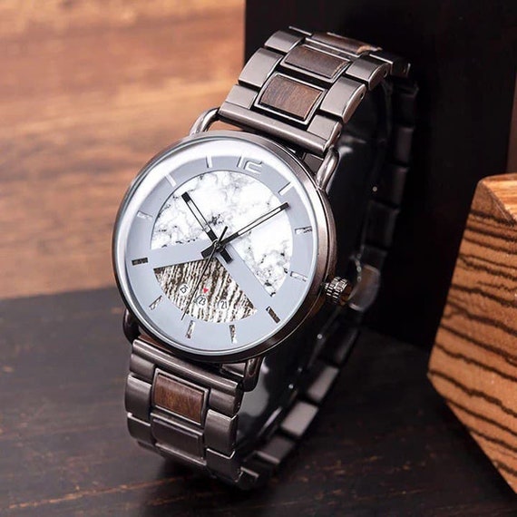 vertmaxdesign's tweet photo. Personalized Mens Wood Watch| Engraved Wooden https://t.co/zbrGRdwys2 #birthdaygifts #giftforwatchlover #personalizedwatch #customwatch @etsymktgtool https://t.co/dZtFEES5nm