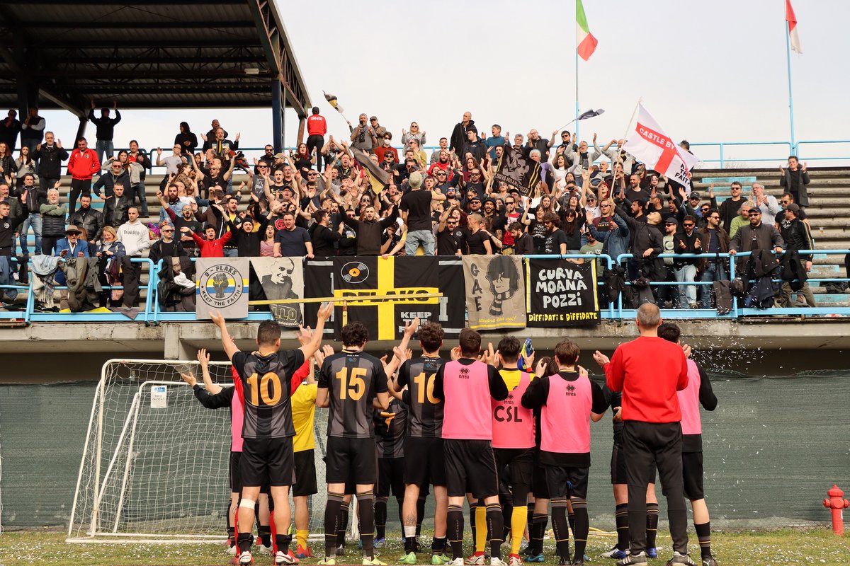 montemaggiofest's tweet photo. Anche il #CSLebowski sarà a #Montemaggio sabato 3 settembre alle 19, per proseguire la bella abitudine iniziata l'anno scorso con la GKN: quella di dare spazio a realtà resistenti, che hanno fatto del coraggio di innescare il cambiamento la propria cifra distintiva.
#anpivaldelsa https://t.co/SDGXHllInk
