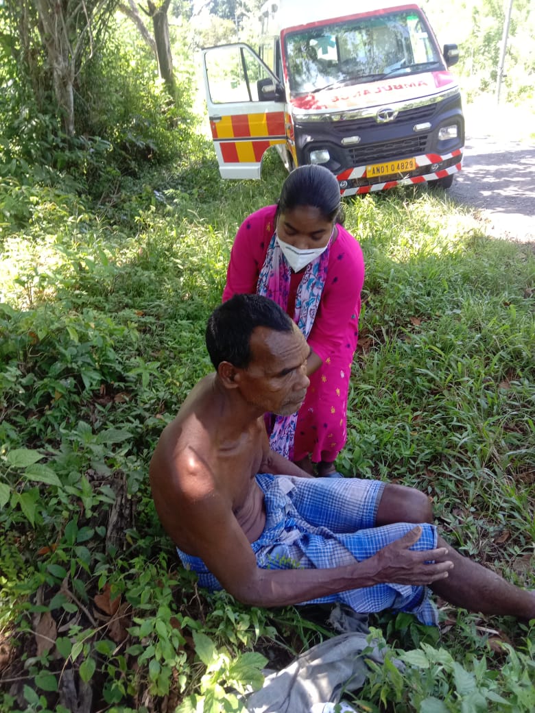 er_mitun's tweet photo. #Door2DoorVaccinationDrive
For left out beneficiaries at #GPRAMNAGAR by #PHCKalighatTeam
ThankFull2MedicleTeam&NMAdmin.
@DC_NMAndaman @Drsatyendrsingh @DcSouthandaman @DirPris
@NorthAndaman @Md_Yunus89 https://t.co/mIYxPO62lt
