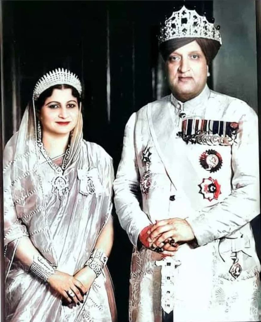 SadhikSingh's tweet photo. The demand for a public holiday on the birth anniversary of Maharaja Hari Singh ji who spoke for India’s respect &amp; freedom in London,is not about a“holiday”..it’s about identity, preservation,survival and history. 

@PMOIndia @BJP4India @BJP4JnK @manojsinha_ https://t.co/t1ENMymSTO