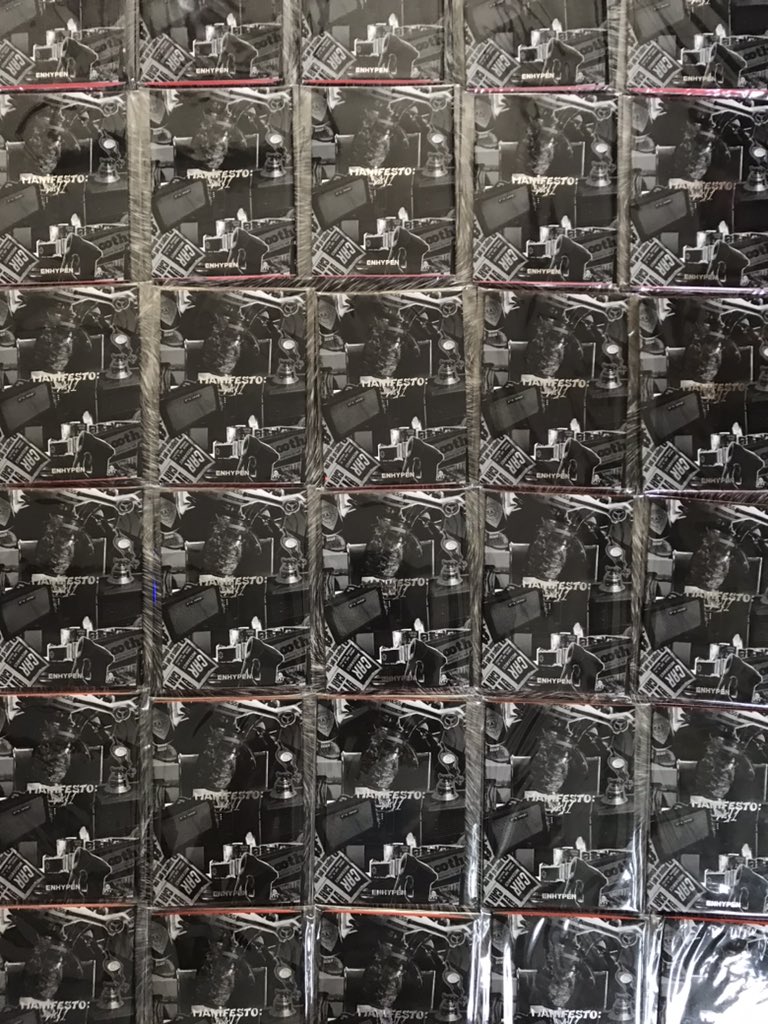 kandykshop's tweet photo. wts lfb #kandyKONHAND

Manifesto Weverse Album Sealed

280 ea

3 days reservation/payo
14 slots only

Comment mine + qty https://t.co/yKZlNbA4H5