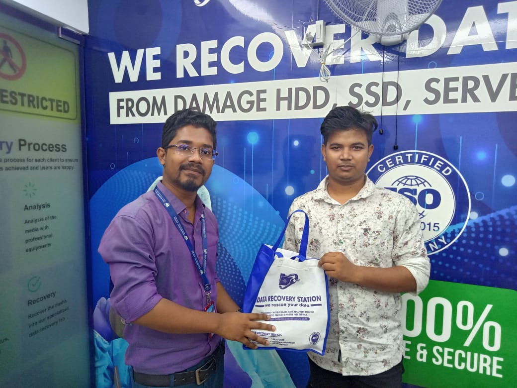 DRS_DataRecover's tweet photo. We have successfully recovered data from Hard Disk Drive.
#Client: Mr. Fayaz Ahammed
#Service: HDD Data Recovery
#Success: 100% Data Recovery
For more, check out this -
https://t.co/m4GcSwLTMd
#data #datarecovery #datarecoverystation #datarecoverycompany #Dhaka #Bangladesh https://t.co/yuqS3lkHzs