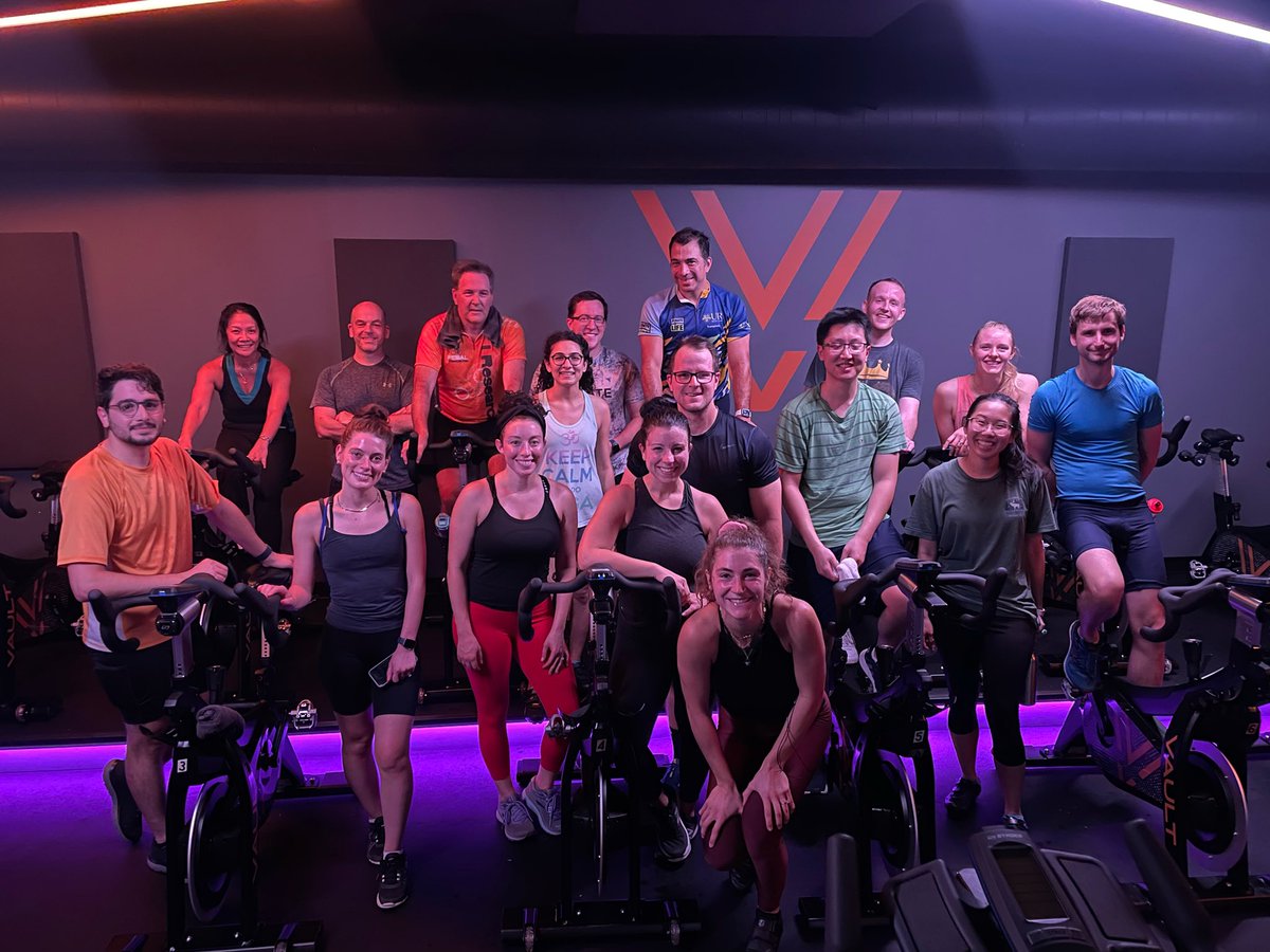 hernandezliver's tweet photo. Department of Surgery URMC cycling class. 🚴🚴‍♂️ https://t.co/O15qoqDFNn