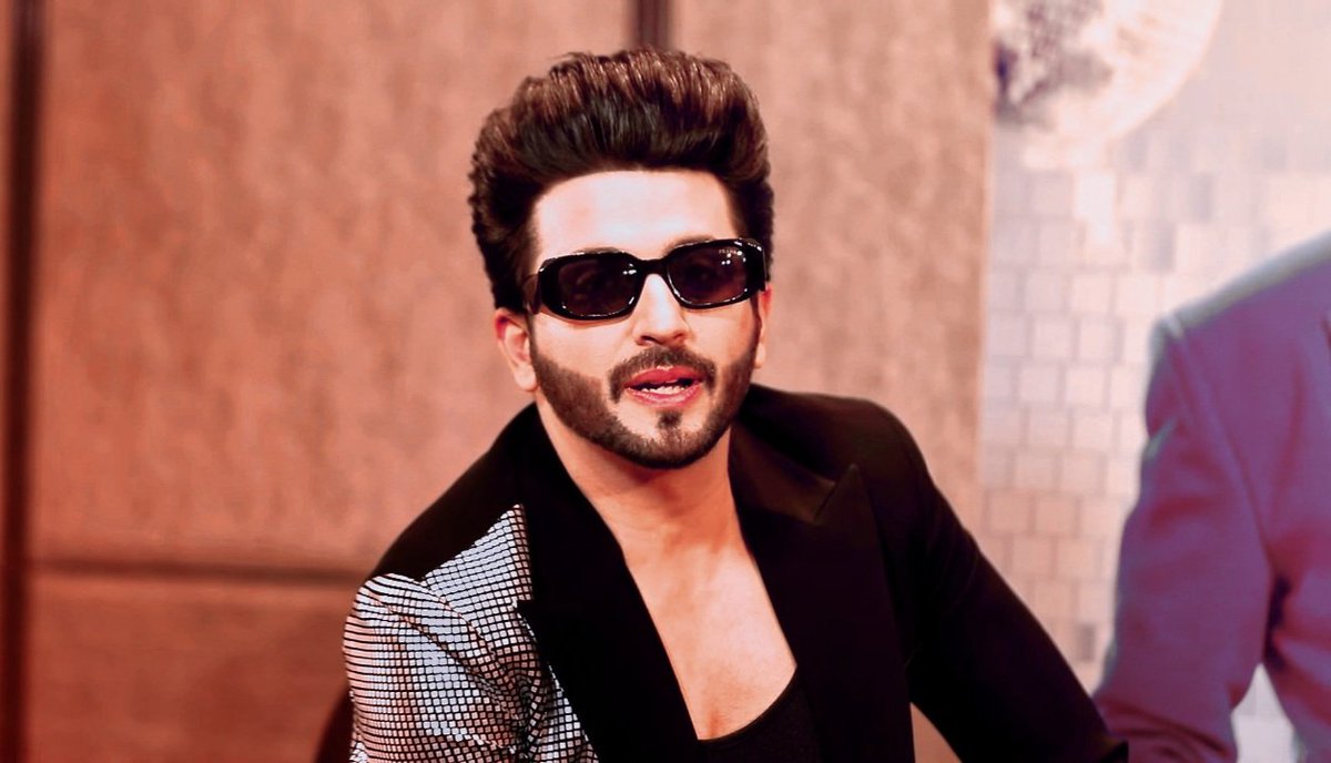 dheeraj_squad's tweet photo. Can't wait for #JhalakDikhlaJaa10 
@DheerajDhoopar 
#DheerajInJhalak10 https://t.co/f2YVn3zAuq