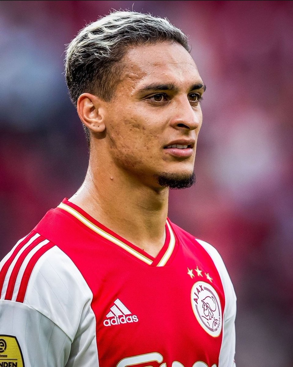 KrrishFT's tweet photo. 🔴 | Antony to Manchester United, Let's-Go! ✅

⬇️ FULL DETAILS ⬇️

#MUFC #ManUnited #Transfers https://t.co/LJyj4xop26