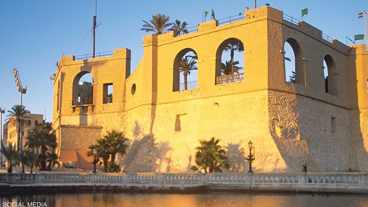 ⭕️ اشتباكات طرابلس.. تراث 500 عام تحت نيران الميليشيات. لم تسلم الآثار الليبية من قصف الميليشيات في العاصمة طرابلس، حيث تتوالى القذائف على مبانيها التاريخية ومتحف السرايا الحمراء خلال الاشتباكات الجارية بين المسلحين المتصارعين على النفوذ.
ℹ️ ow.ly/snRz50KtTFs