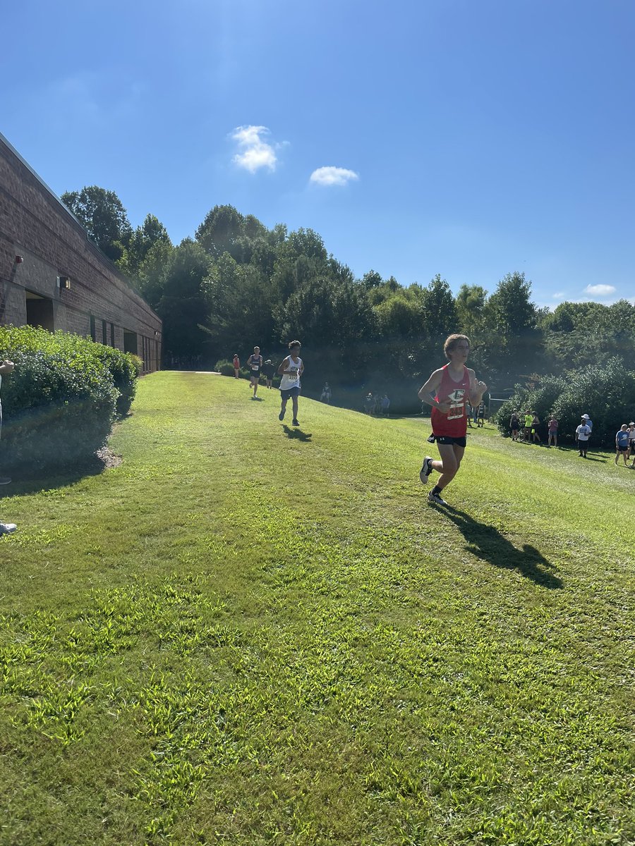 WHSpartanXC's tweet photo. https://t.co/97zUN6DV96