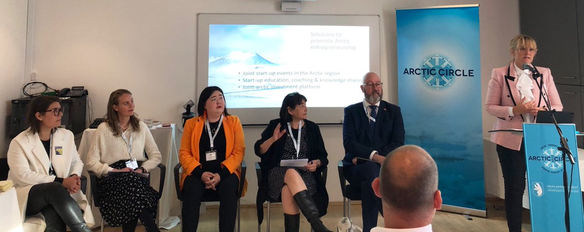 IcelandArctic's tweet photo. Gendered #diplomacy is well worth discussing:
statistics, importance of leadership, targeted priority on parity, mainstreaming, action plans, implementation… &amp; positive role models.
A Sunday morning well spent.
@_Arctic_Circle #GreenlandForum2022 
@GreenlandMFA @arcticiceland https://t.co/5n8KxLZQOG