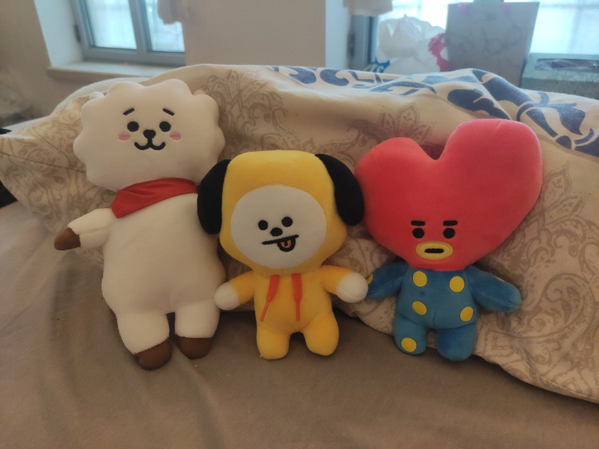 softyoong19's tweet photo. what my boyfriend got me for my birthday 🥹🥹🥹 https://t.co/vh1omkDLef