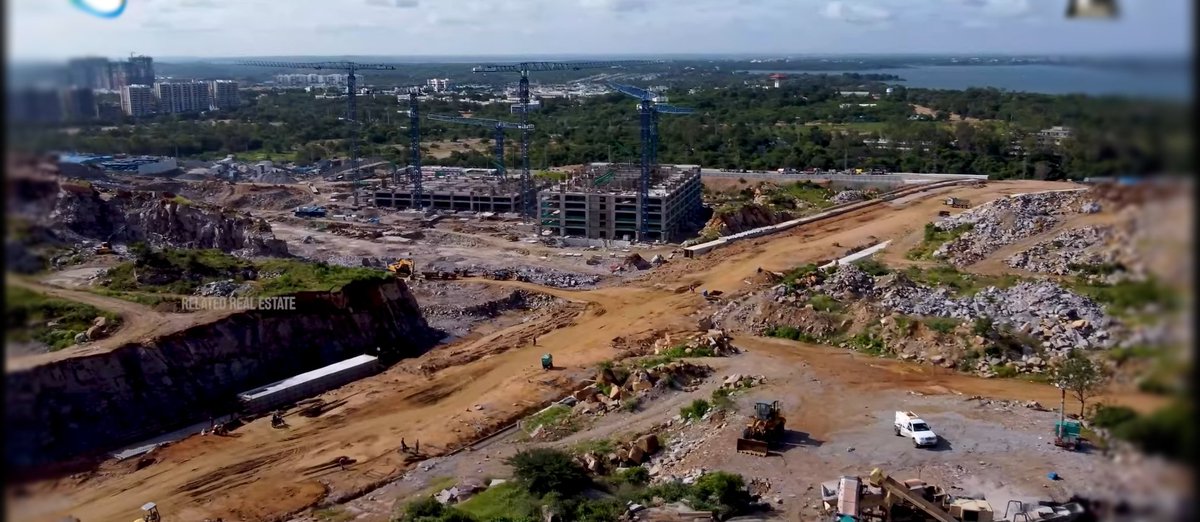 IndianTechGuide's tweet photo. Construction of largest IT park in India 'My home lifehub' is full swing at Kokapet, Hyderabad. 8 towers with 35 floors each. Around 30 million sqft. https://t.co/xfYRjsxdRI