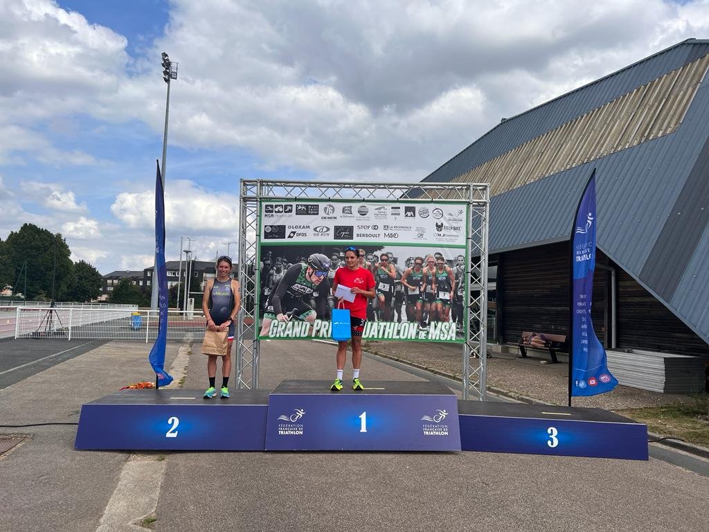 GP duathlon Mont Saint-Aignan : 

Le podium individuel :

🥇Marion Le Goff (Pontivy Triathlon)
🥈Maurine Ricour (Tritons Meldois)
🥉Jazmin Guadalupe Aguilar (Montluçon Triathlon)

#duathlon #montsaintaignan
