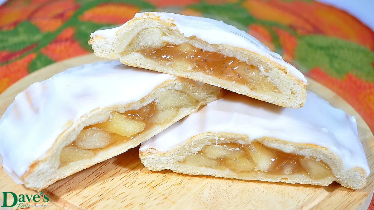 DavesMarketRI's tweet photo. We may or may not have Apple Slices making their debut in next weeks ad..... and that can only mean one thing.... πππ
.
#WeLoveFall #PumpkinSeason #FallIsComing #AppleSlices #SeasonsChange #FlavorsChange #QualityRemainsTheSame #DavesMarketplace #ScratchBakery #FreshIngredients https://t.co/qn33Qxv8P8