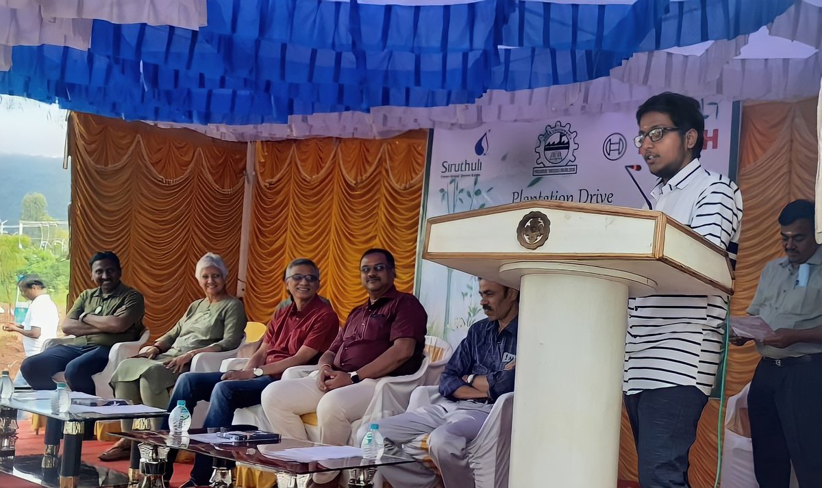 SagarGreen's tweet photo. A Miyawaki Tree Plantation Drive (2200 saplings) was organised by @Tweetsiruthuli Team. I am very Thankful to @Tweetsiruthuli to gave an opportunity to share about my Team "Green Warriors" in the Grand Event. #siruthuli #bosch #Annauniversity #bgswcsr  #greenwarriors #aurcc https://t.co/s3R0PSyrle
