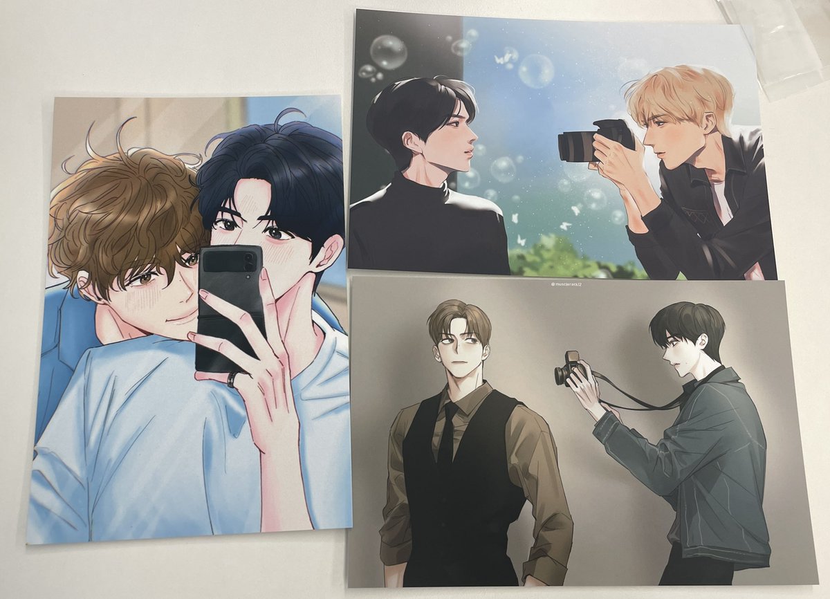 상여자특) 혼자 ㅎㅁ카페 즐기고옴
밀빵 진짜 대메이저❗️웨이팅 오지게하고 입장
혼자 야무지게 음료 두개시키고 럭드도 해서 
엽서 3종이랑 포카프레임 받았어요 
쭈압 사랑해요엄마들🤤
5번아 힘을내 아자아자
#너의_그_미소를_보고_내가_웃었어
#쳐다보면_더_힘이_나니까