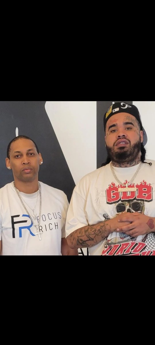 focusrichusa's tweet photo. Pets in need of homes were adopted 2day thanks 2 @ingrucci who paid 4 adoption costs so that people could get a free dog or cat!
#everyonelovesice
#luxuriousentertainment
#focusrichclothing
#rucci #trapkitchen #nationaldogday #hiphop #hiphopcommunity #westcoasthiphop #PETA #larap https://t.co/lK4sZ3q1Fl