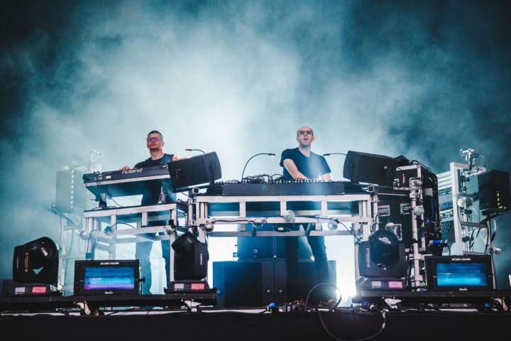 The Chemical Brothers MIDI Setup : Matt Cox on signals with military precision ift.tt/6CuLz3t