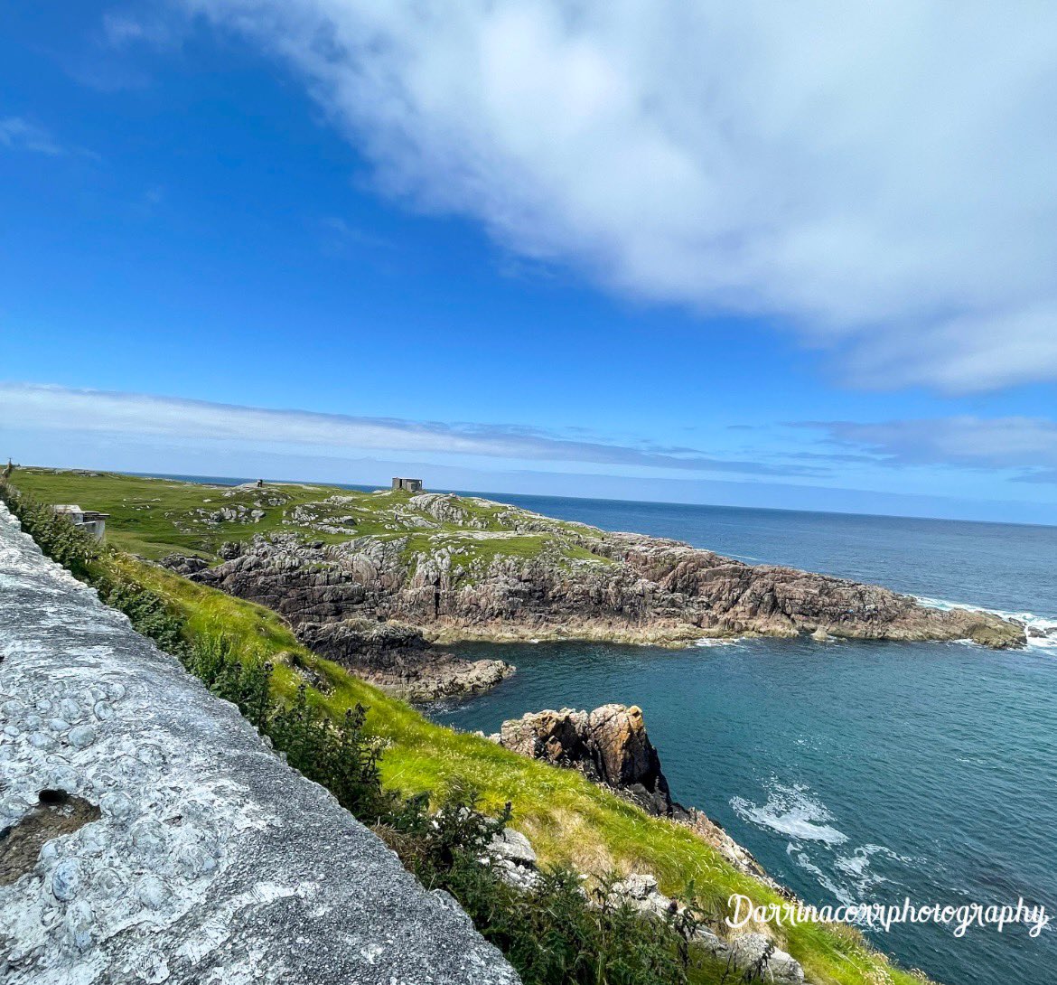 Darrinacorr's tweet photo. Fanad head lighthouse stunning place to visit 
#fanadheadlighthouse #fanadlighthouse #donegal #donegalireland #ireland #discoverireland #irelandtourism https://t.co/VV0oEcbecM