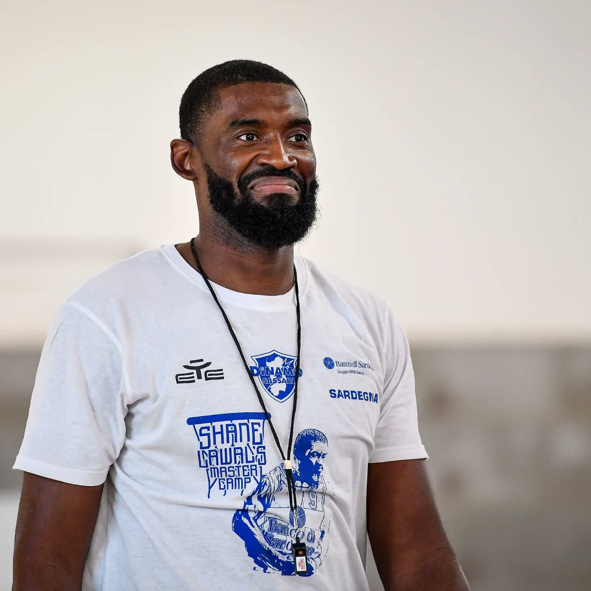 dinamo_sassari's tweet photo. ⛹️‍♂️𝙎𝙃𝘼𝙉𝙀 𝙇𝘼𝙒𝘼𝙇'𝙎 𝘾𝘼𝙈𝙋 𝙒𝙀𝙀𝙆 🔝

📸 @luigicanuph 

#camp #oristano #lawal #lba #bcl #siamsemprequa https://t.co/tMSiq2jlvB