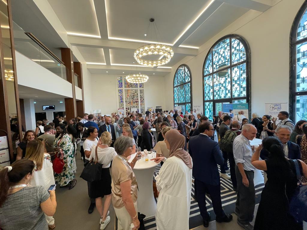 rhapsodif's tweet photo. Retour sur la journée francophone du Congrès national SOSS en ouverture du congrès de l'iADH au Palais des Congrès d'Issy les Moulineaux. https://t.co/N1967OtddY