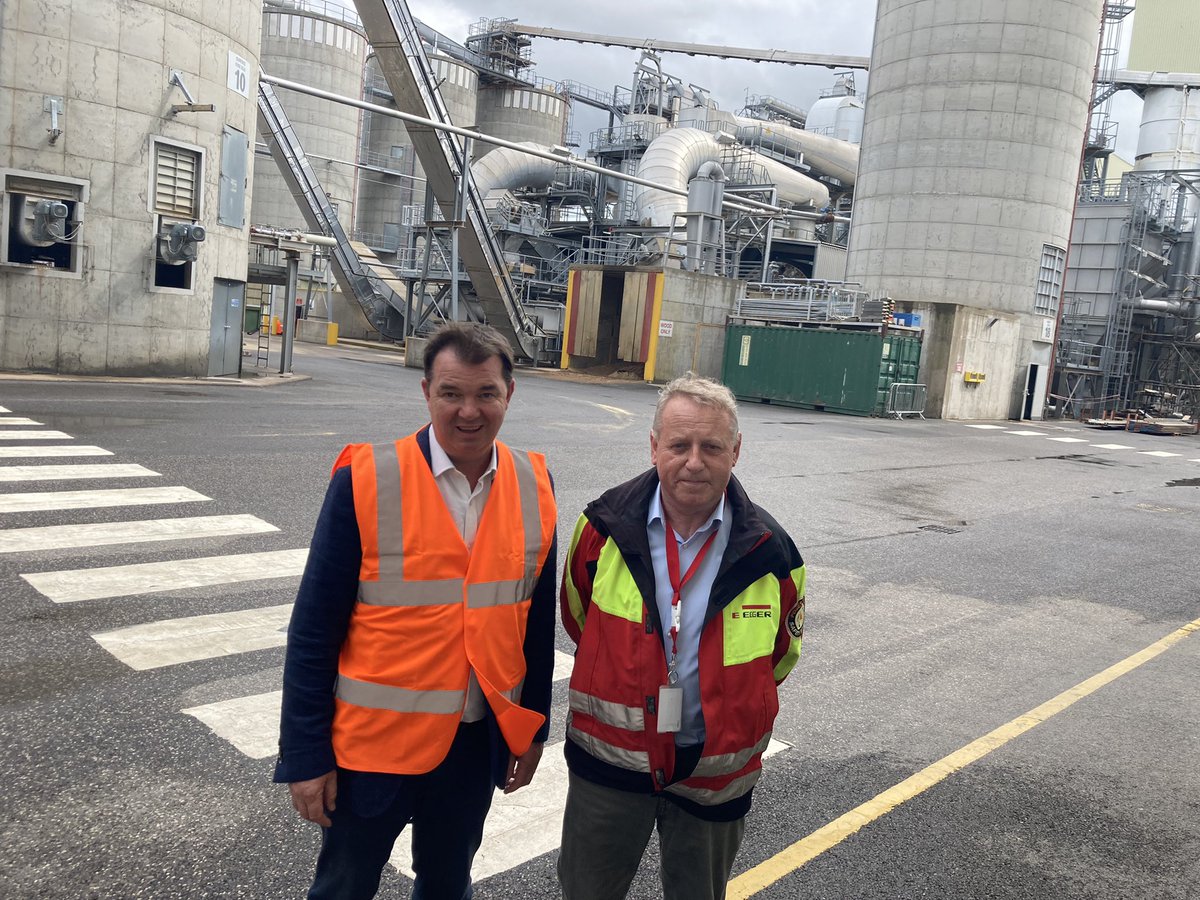 Great to return to #Egger in Hexham this Wednesday, and spend time with all the team at #Northumberland’s biggest private sector employer. The business is vital to Hexham. It supports 600 jobs directly and 100s more indirectly in the manufacturing or supply of timber goods 1/