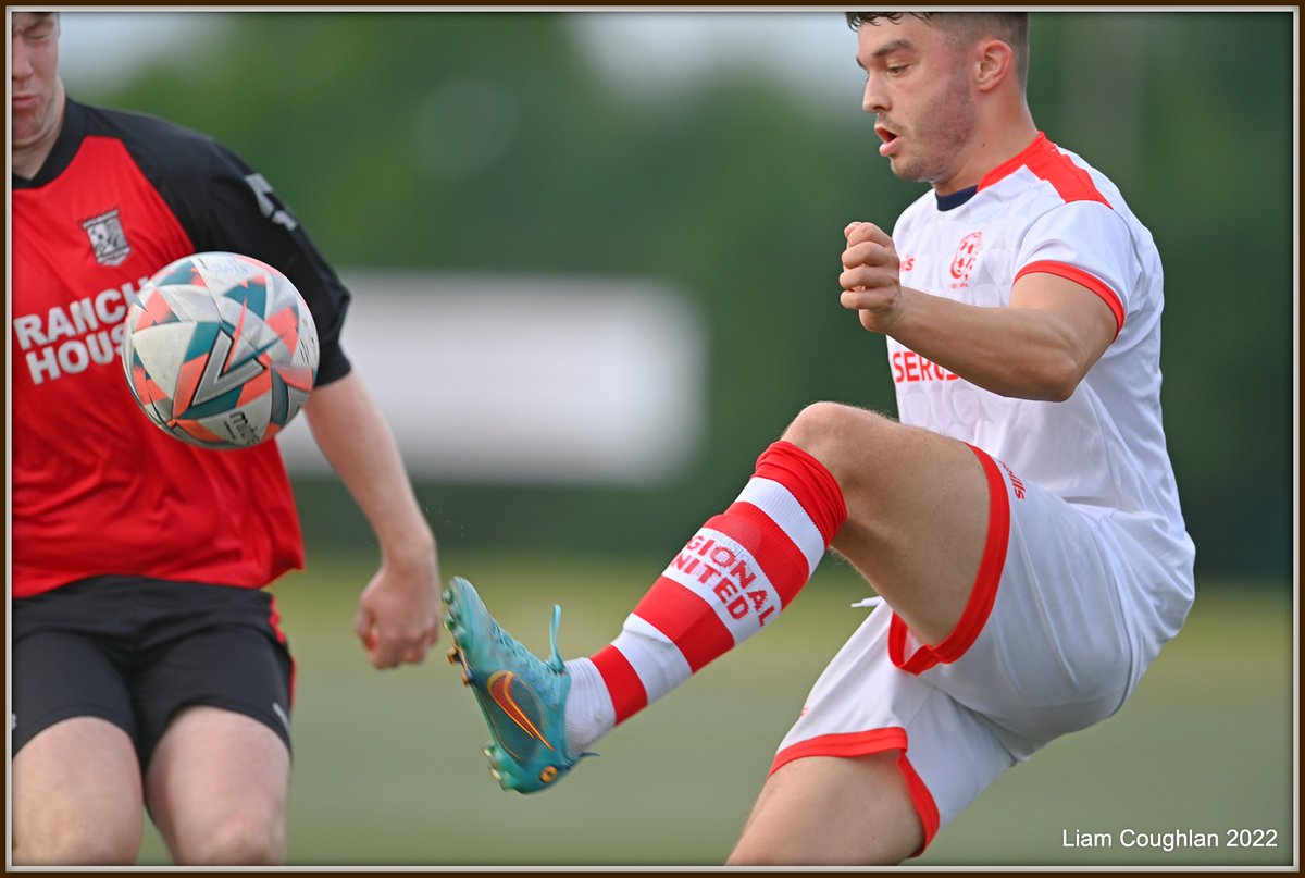 Liam09C's tweet photo. Another good result for @RegionalUtdFC junior B's as they get the better of @RoversCastle to maintain their 100% start to this years campaign. Jeffrey Mannion here in action who scored twice in their 5-1 win. #LDMC #Limerick #Juniorfootball https://t.co/x91bs8sHAK