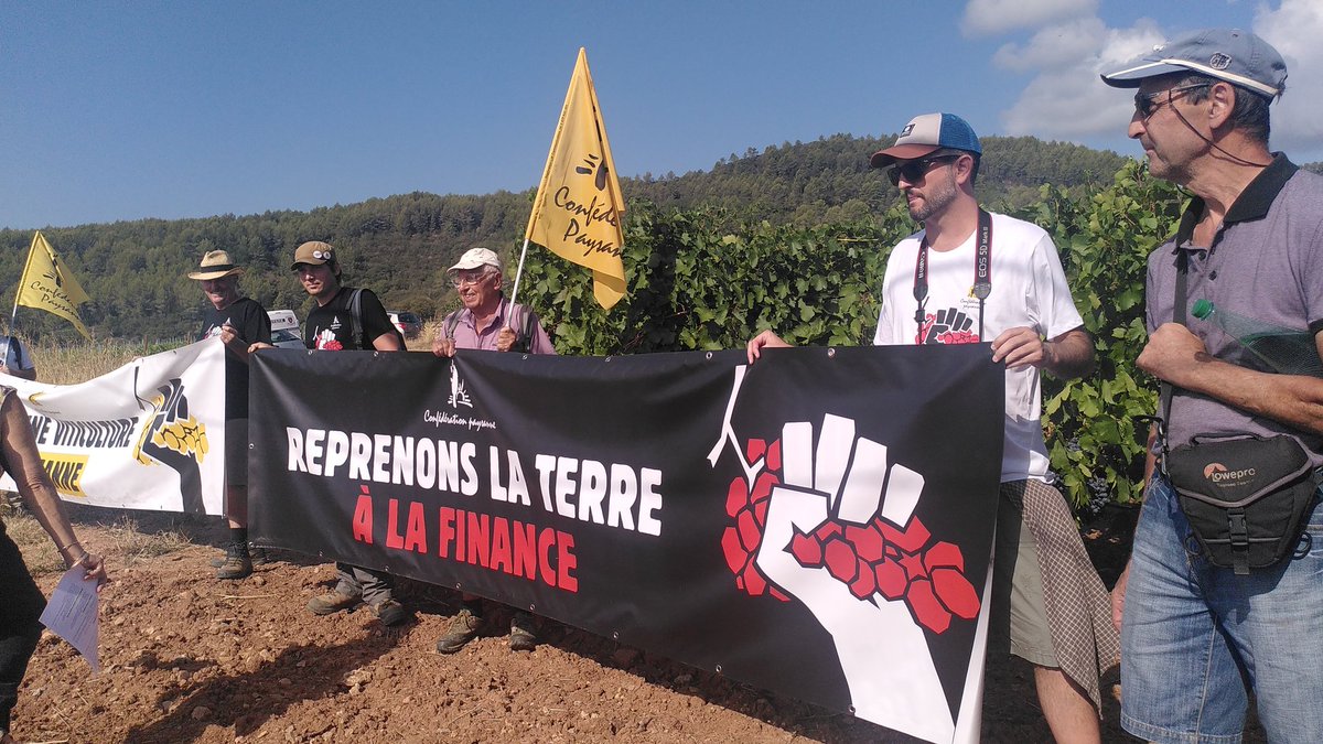 Les Soulèvements de la terre tweet media