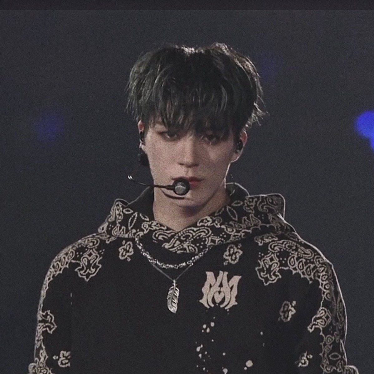 NCT_D7V's tweet photo. Jeno stare is something else

#Jeno #SMTOWNLIVE2022_TOKYO #nct #nctu #NCTDREAM https://t.co/qBTXBBaa1b
