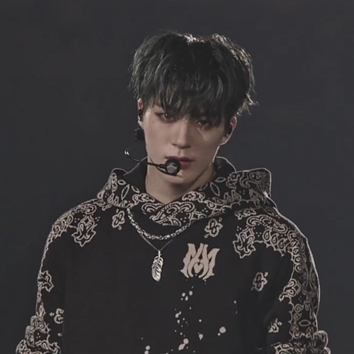 NCT_D7V's tweet photo. Jeno stare is something else

#Jeno #SMTOWNLIVE2022_TOKYO #nct #nctu #NCTDREAM https://t.co/qBTXBBaa1b