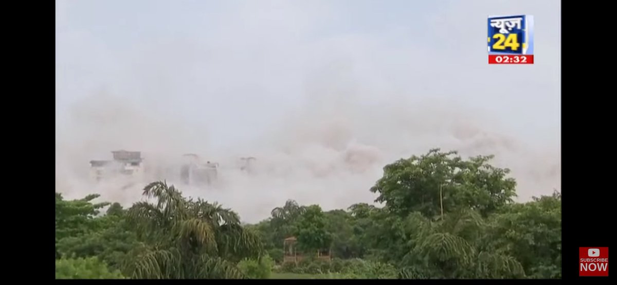 MissionVilayati's tweet photo. Haan ab bahut accha lag raha hai 😅

#NoidaTowerDemolition https://t.co/L9cpS8djIA