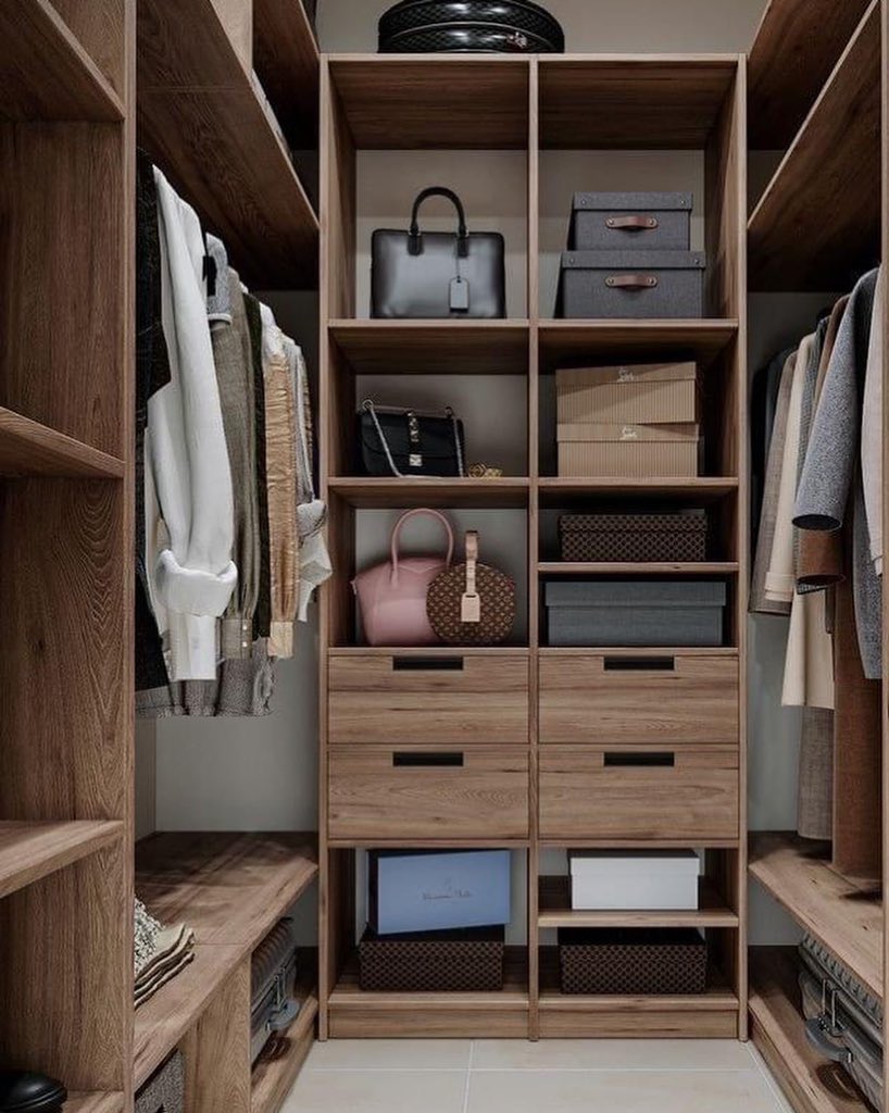 CRAFTPLUS6's tweet photo. Dressing room. https://t.co/vqtImvysgU