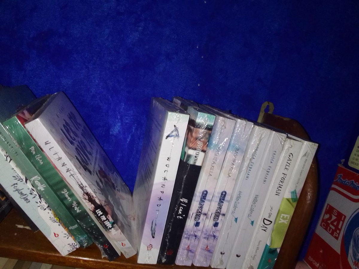 xfcgha's tweet photo. GIVEAWAYYY NOVEL SEALED DI RAK!! EDISI MAU PINDAH KOS, KOS LAMA GAMUAT NAMPUNG BUKU BANYAK #zonauangᅠ #zonajajan #zonaBU tags preloved novel, giveaway novel sealed
DM YAAA BUAT NANYA SLOT https://t.co/V0drzUTUlb