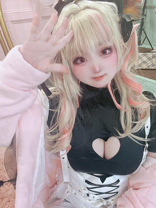 Twitterのコスプレ画像22