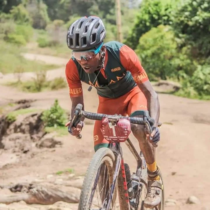BaiskeliC's tweet photo. Kenya's top cyclist Suleiman "Sule" Kangangi tragically lost his life in the United States of America after a heavy crash at the Vermont Gravel Race. Prayers and condolences to family and friends. Rest in peace champ. https://t.co/x9OkqaYbZF